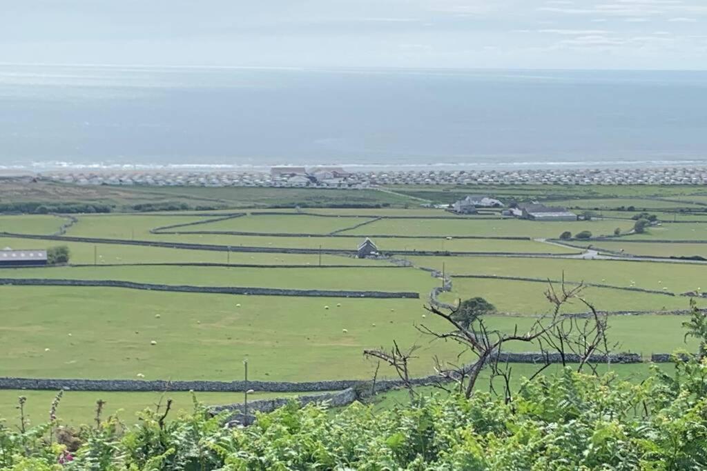 Lle Mary - Beautiful Views, Hot Tub, Secluded, Dog Welcome, Barmouth Llanddwywe Bagian luar foto