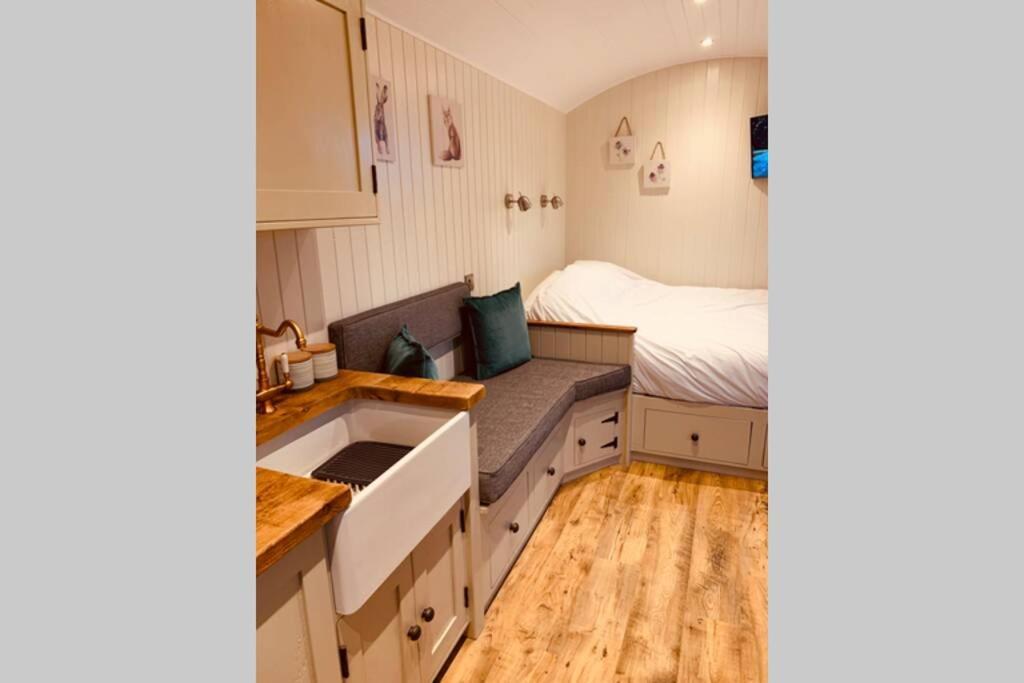 Lle Mary - Beautiful Views, Hot Tub, Secluded, Dog Welcome, Barmouth Llanddwywe Bagian luar foto