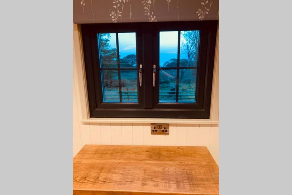 Lle Mary - Beautiful Views, Hot Tub, Secluded, Dog Welcome, Barmouth Llanddwywe Bagian luar foto